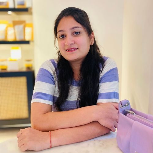 Vanshika Khandelwal - Data Specialist